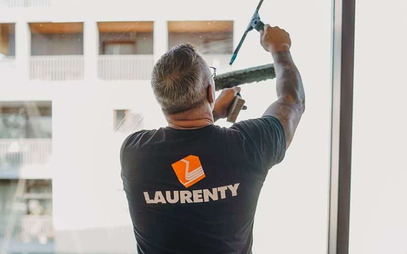 Lavage de vitres avec Laurenty